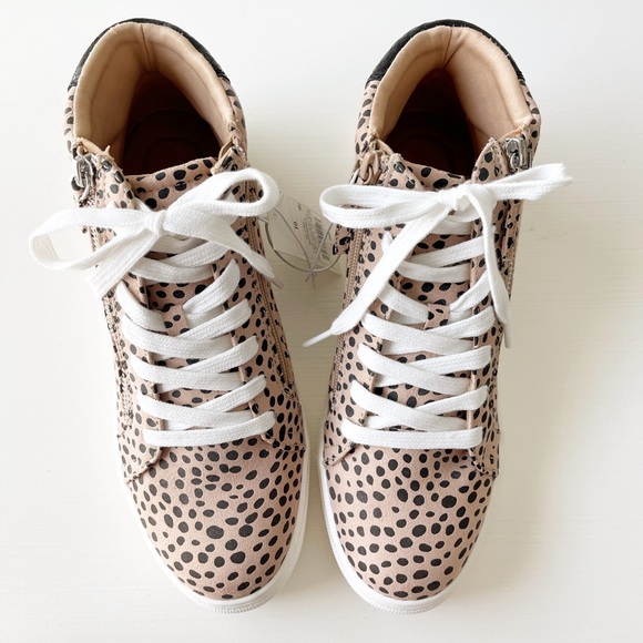 Cutest high top sneakers that go with everything! - Picture 2 of 5